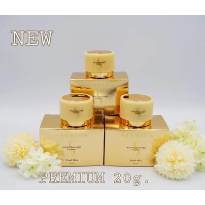 MADAME ORGANIC Cream 20g jar packaging Thailand brightening facial cream with Algae and Pearl formulas Arbutin Kojic Acid