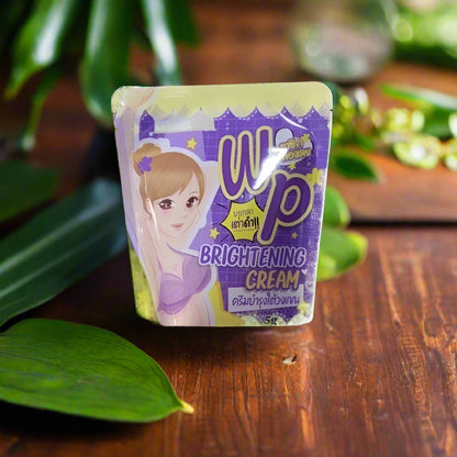 WINK PLUS Underarm Cream 5g Thai 3-in-1 brightening treatment showing lighter even-toned underarms for wholesale buyers